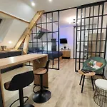 Hypercentre : Vue Cathedrale - Verriere - Cosy